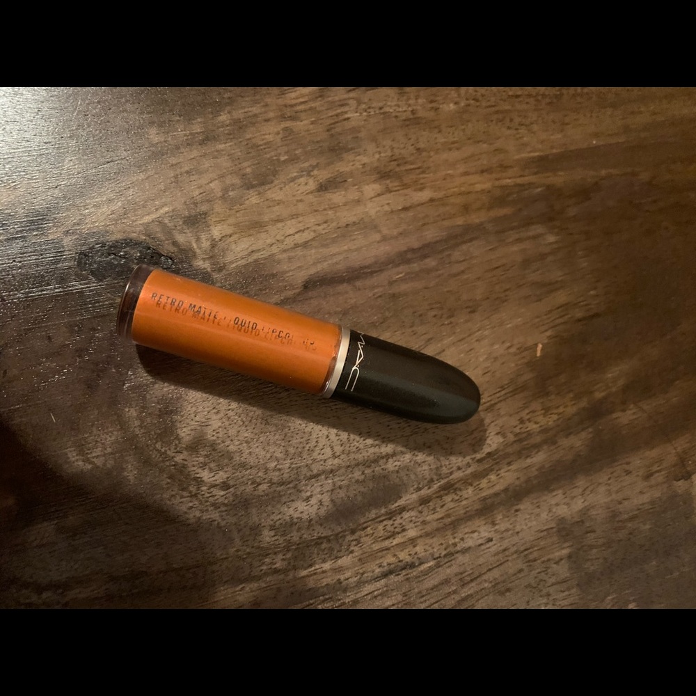 Mac Cosmetics Retro Matte Liquid Lipcolor